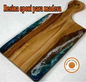 resina-epoxi-para-madera-aplicada-en-madera-teca
